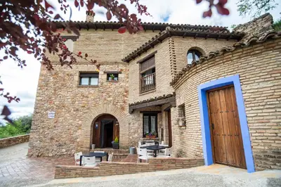 Edificio en el que se encuentra el albergue