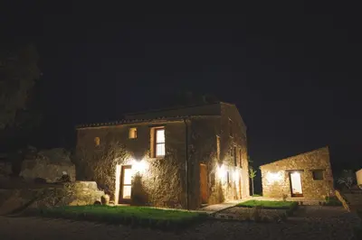 Edificio en el que se encuentra the country house