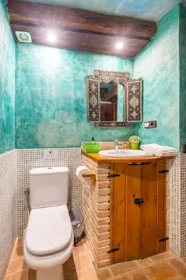 Un baño de Can Miqueló - casa rural 16 hòstes