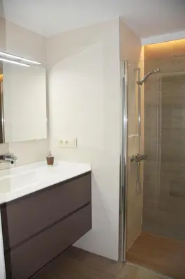 Un baño de Pensión Ibai Ega