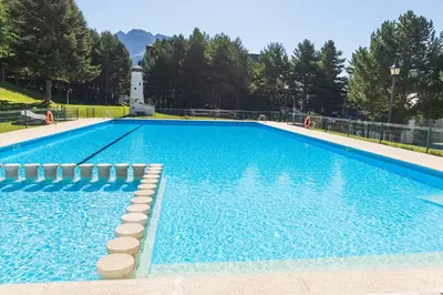 Piscina en o cerca de Apartamento a pie de pistas