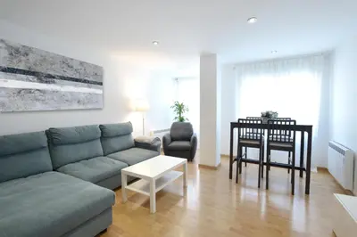 Zona de estar de Andrews house, 60 m en el centro de Zaragoza