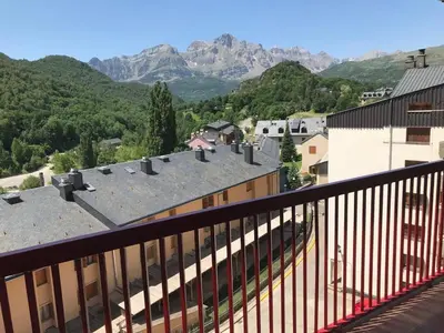 Vista general de una montaña o vista desde el apartamento