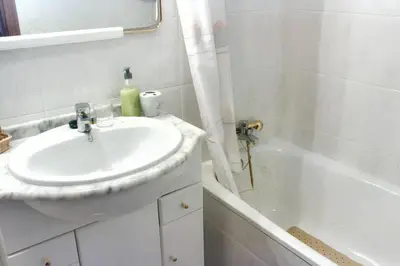 Un baño de Charming House in Rada with Fenced Garden