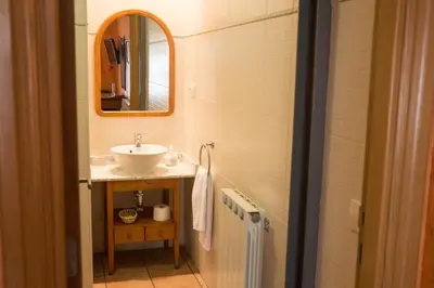 Un baño de Hostal El Lechuguero