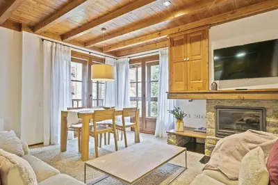 Zona de estar de Luderna - Apartamento Val de Ruda A4 Montpius