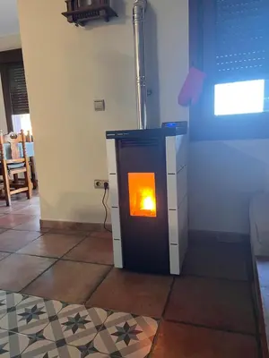 Plano de Casa rural en plena naturaleza Lic UVTR1524