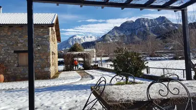 Paisaje cerca of this country house