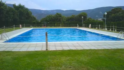 Piscina en o cerca de Apartamentos Cañones de Guara y Formiga