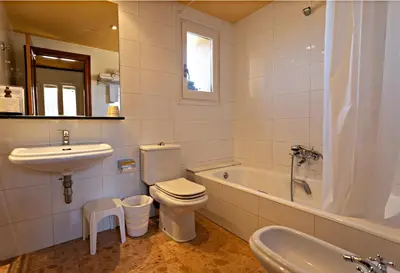 Un baño de Hostal Victor
