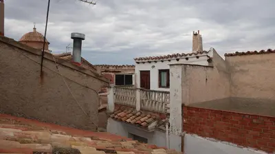 Edificio en el que se encuentra el hostal o pensión