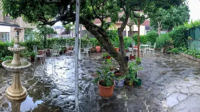 Jardín al aire libre en Hotel A Nieu