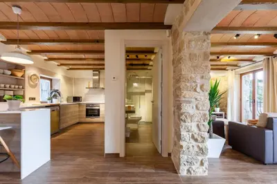 Una cocina o zona de cocina en El Gresol - Naturaleza y Relax