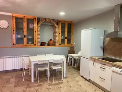 Una cocina o zona de cocina en Casa MARIA VILLARROYA