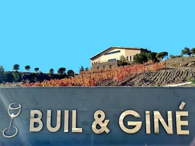 Plano de Buil & Gine Wine Hotel