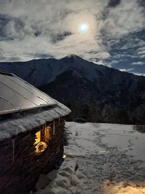 Paisaje cerca de este tented camp