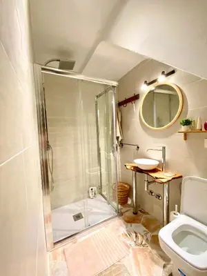 Un baño de Apartaments Chenin Blanc-Priorat-