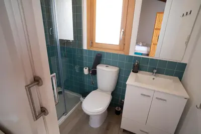 Un baño de Lo Molí de Bot