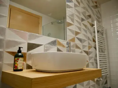 Un baño de El Corral de Baró