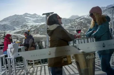 Clientes alojados en SNÖ Aragon Hills