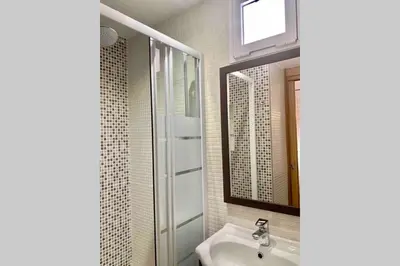 Un baño de Origen Sacramento Deluxe
