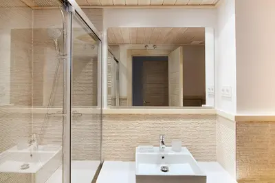 Un baño de Ratera by Totiaran