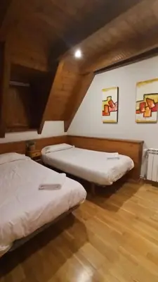 Cama o camas de una habitación en Tredós, Casa adosada. Baqueira