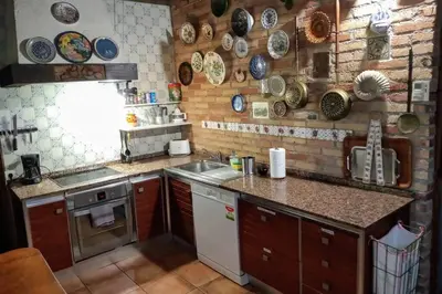 Una cocina o zona de cocina en Casa rural Mertxenea Landetxea