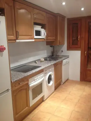 Una cocina o zona de cocina en CASA EN VILLANUA