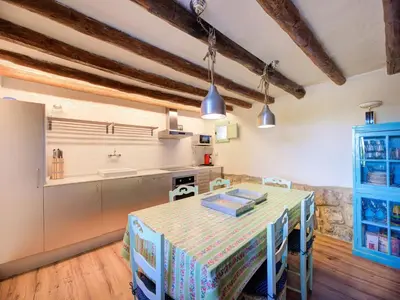 Una cocina o zona de cocina en Holiday Home Fraga with Private Pool
