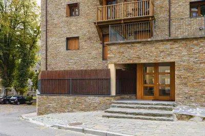 Edificio en el que se encuentra el apartamento