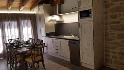 Una cocina o zona de cocina en Casa Gabaldá Apartamentos