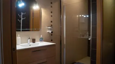 Un baño de Zaragoza y sus 2 catedrales