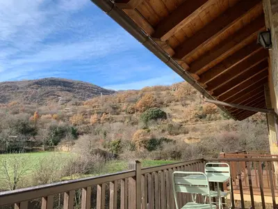 Vista general de una montaña o vista desde el apartamento