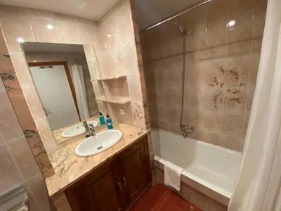 Un baño de El Puente
