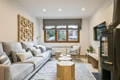 Zona de estar de Luderna - Apartamento Dera Airola