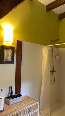 Un baño de La Borda del Tío Nicolás - Selva de Irati