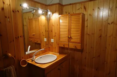 Un baño de LINSOLES 44B