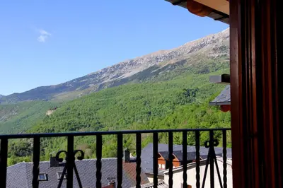Vista general de una montaña o vista desde el apartamento
