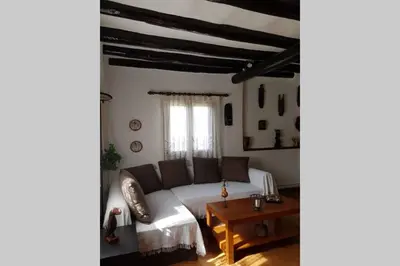 Zona de estar de Casa Rural en Naval, Torre San Rafael