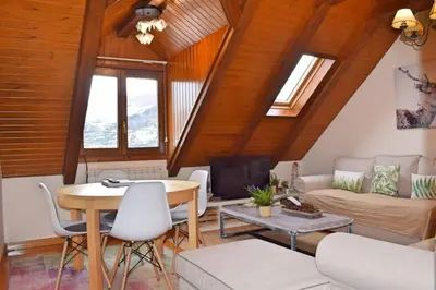 Zona de estar de Tensina ❅ Acogedor salón y gran terraza privada ❀