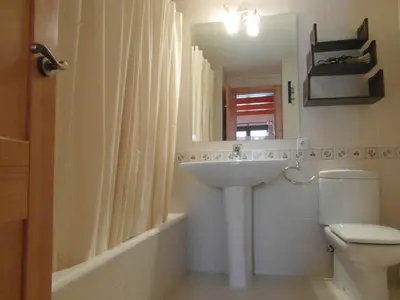 Un baño de L06 - Casa Torres De Vallibierna - Villmor