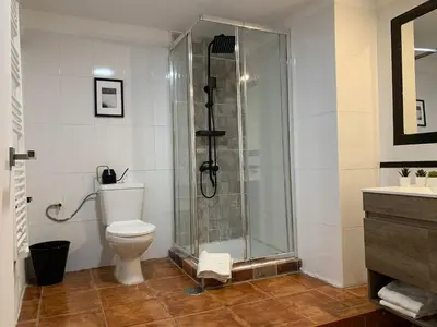 Un baño de Maison del Arc