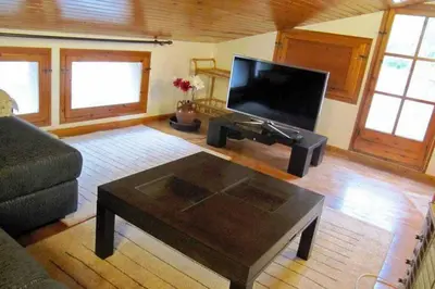 Una televisión o centro de entretenimiento en Guesthouse 