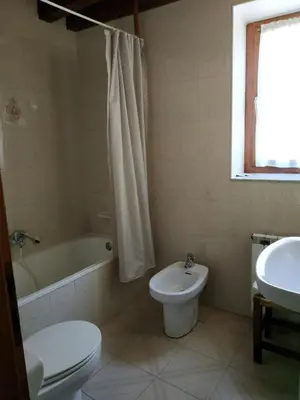 Un baño de Pension Casat