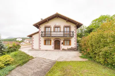 Edificio en el que se encuentra la casa o chalet