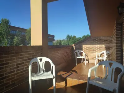 Un balcón o terraza de TurJalon - Apartamentos