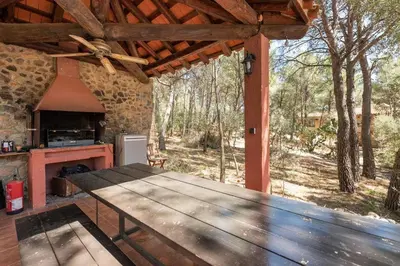 Una cocina o zona de cocina en AldeaMia, Forest, mountain view, beach at 8 min