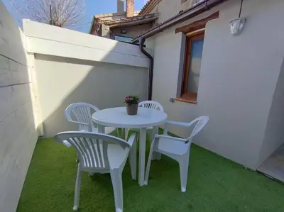 Un patio o zona al aire libre en Casa Borlas