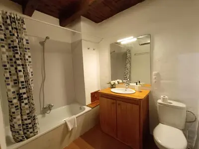 Un baño de Inmocyma Residencial Linsoles-Valle de Benasque